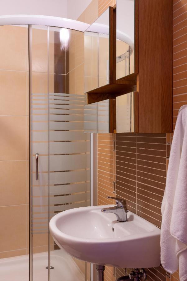 Szent Imre Apartman Veszprém Exterior foto